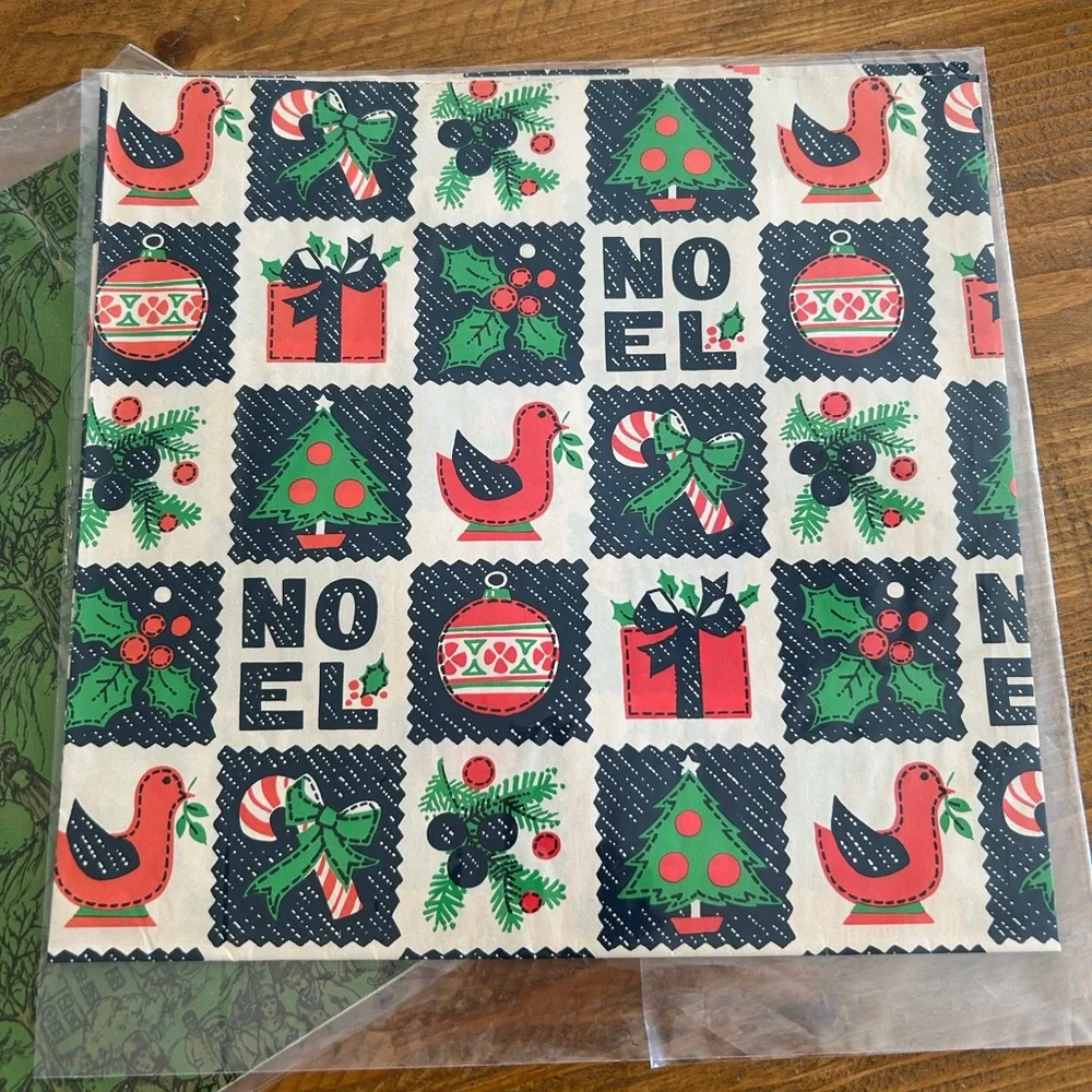Bundle of vintage Christmas wrapping papers and card
